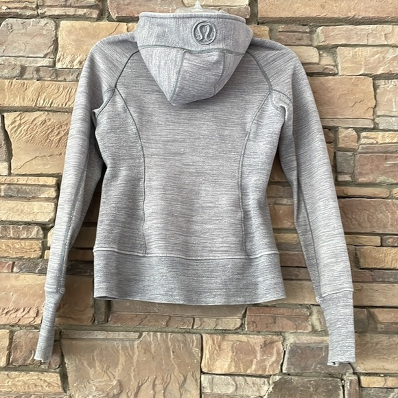 RARE LULULEMON Scuba Hoodie! - Picture 5 of 10